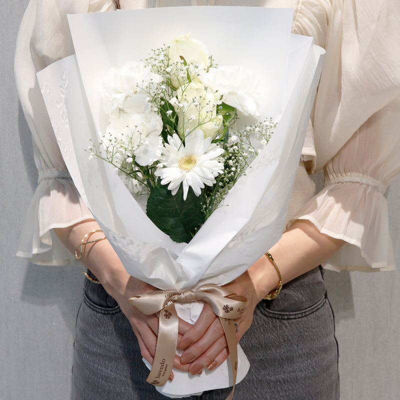 ＜LED付も選べます！＞【生花】推し活花束S　ホワイト